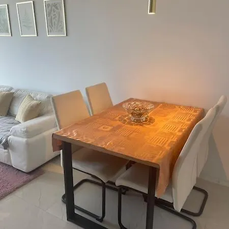 Appartement Novy, Moderny, Unikatny Byt V Ba Janíkov