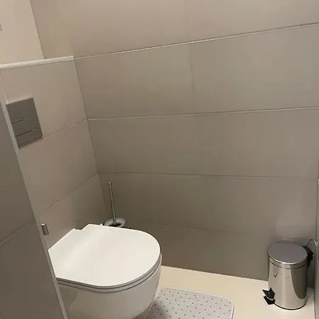 Novy, Moderny, Unikatny Byt V Ba Janíkov